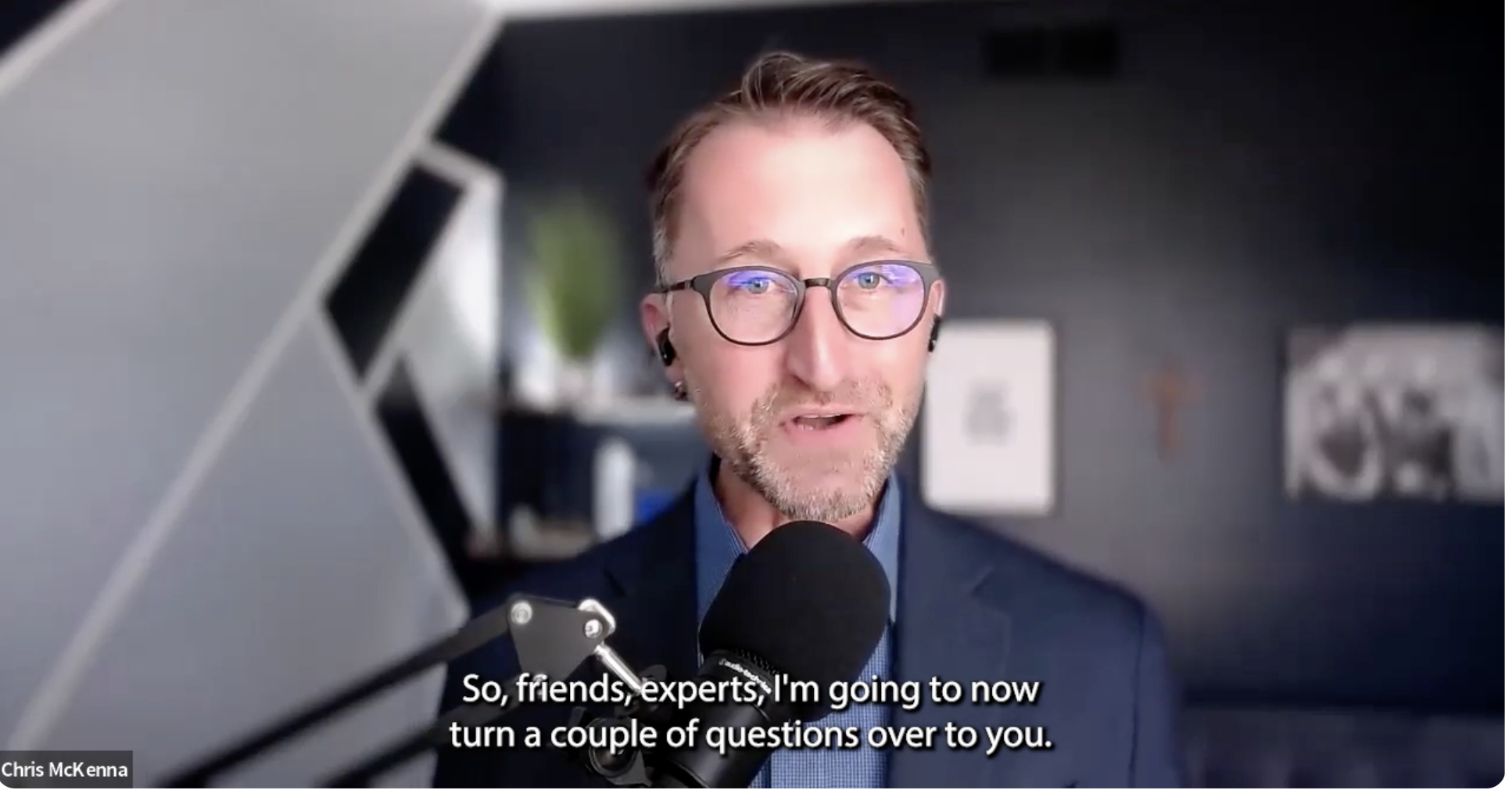 Screenshot of the moderator in a Zoom webinar series